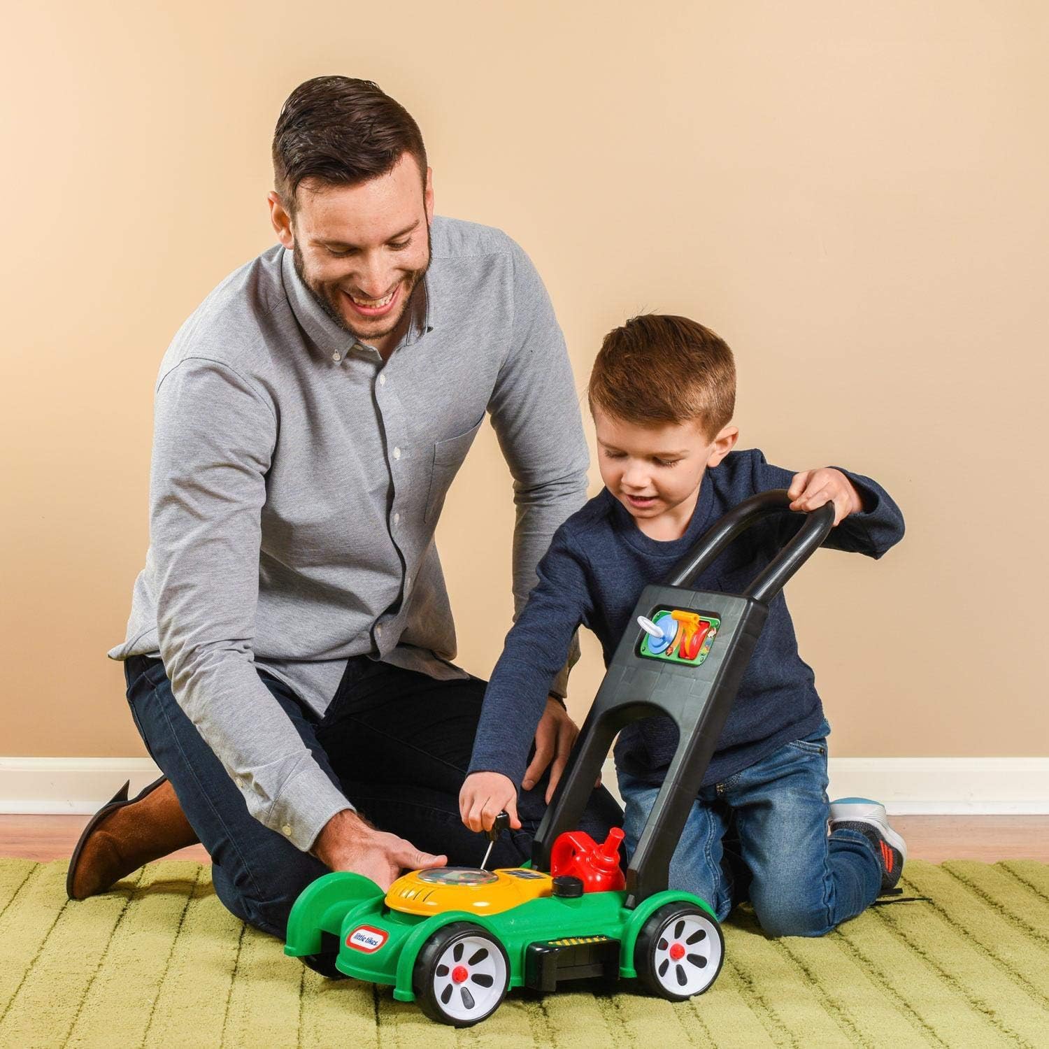 Little Tikes Gas 'n Go Mower Kids Toys for Toddlers Boys Girls Age 18 Months and Older, Indoor Outdoor Push Gardening Summer Toy Gifts for Birthday