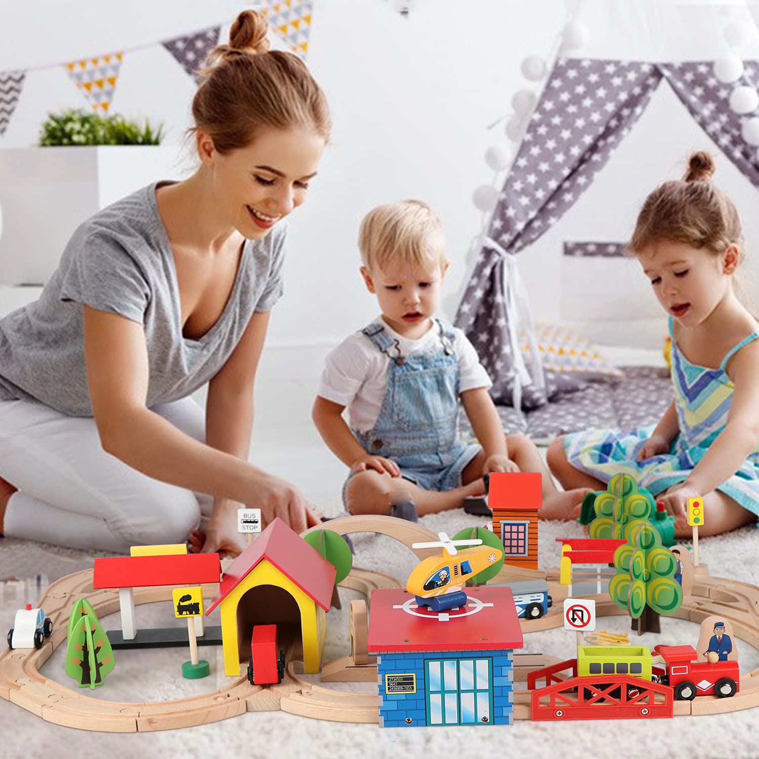 Qilay 69 PCS Wooden Train Set -Premium Wood Train Tracks & Trains Toys for Toddlers 3,4,5 Years Old, Expandable Train Toys Railway Kits for Girls