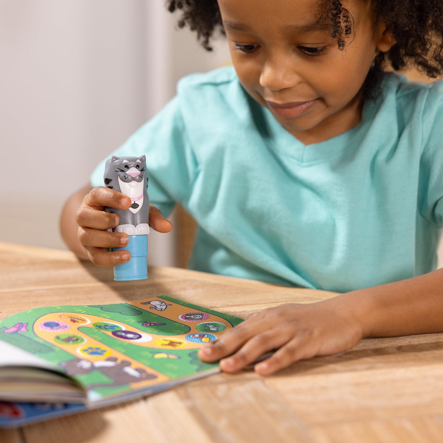 Melissa & Doug Sticker Wow!™ 24-Page Activity Pad and Sticker Stamper, 300 Stickers, Arts and Crafts Fidget Toy Collectible Character - Cat - for Kids