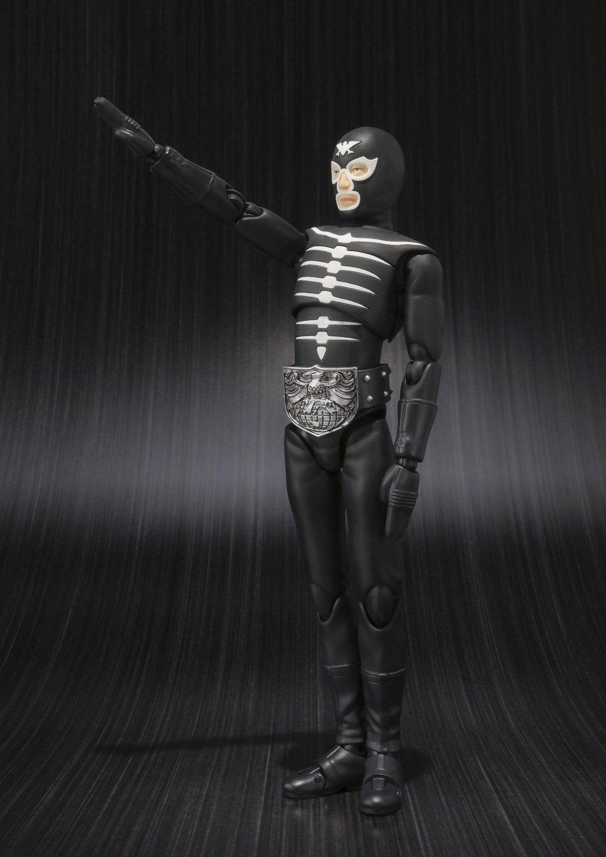 TAMASHII NATIONS Bandai Shocker Combatman Masked Rider S.H.Figuarts Action Figure