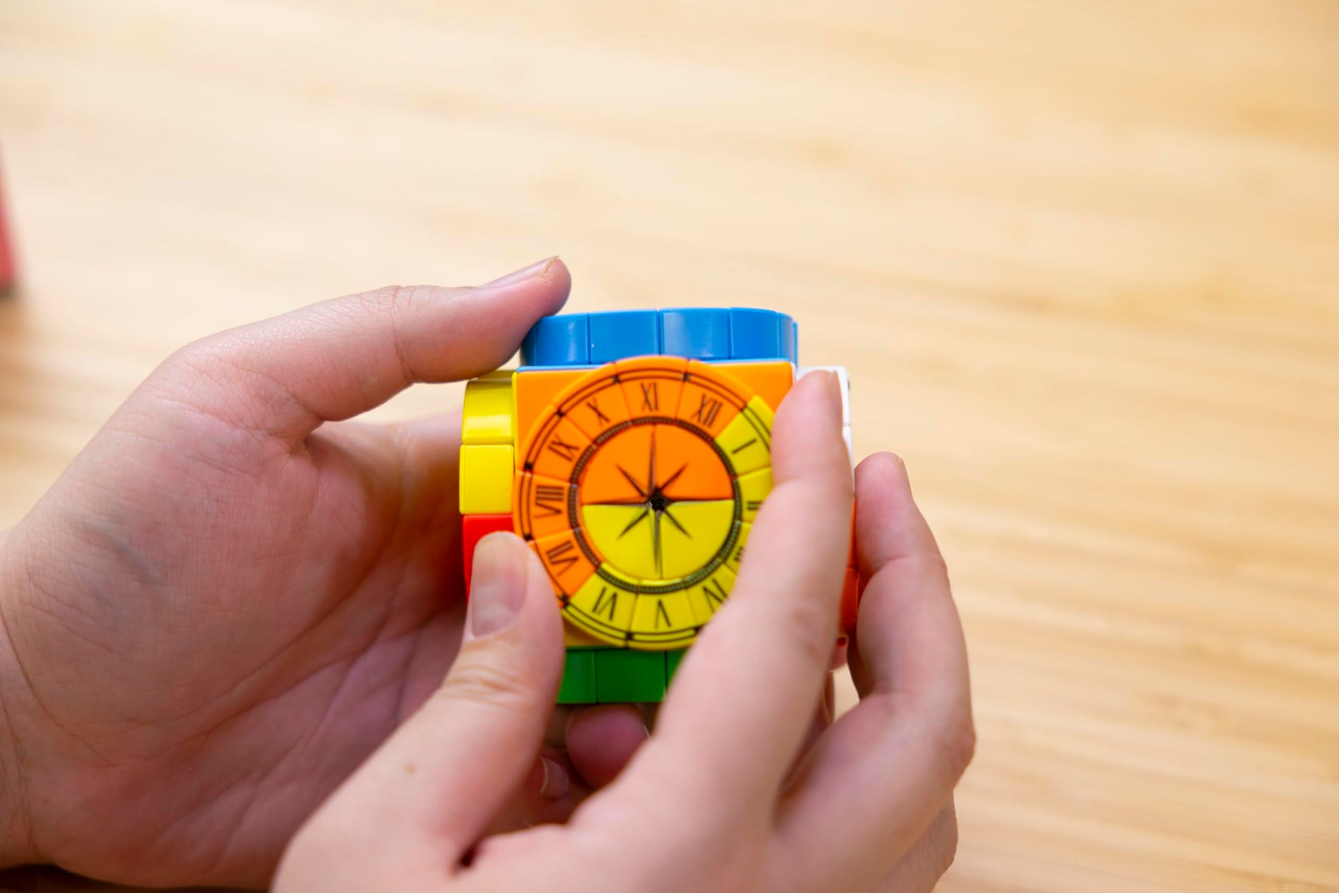 iYallow Time Machine Speed Cube 2x2 (Roman Numerals)