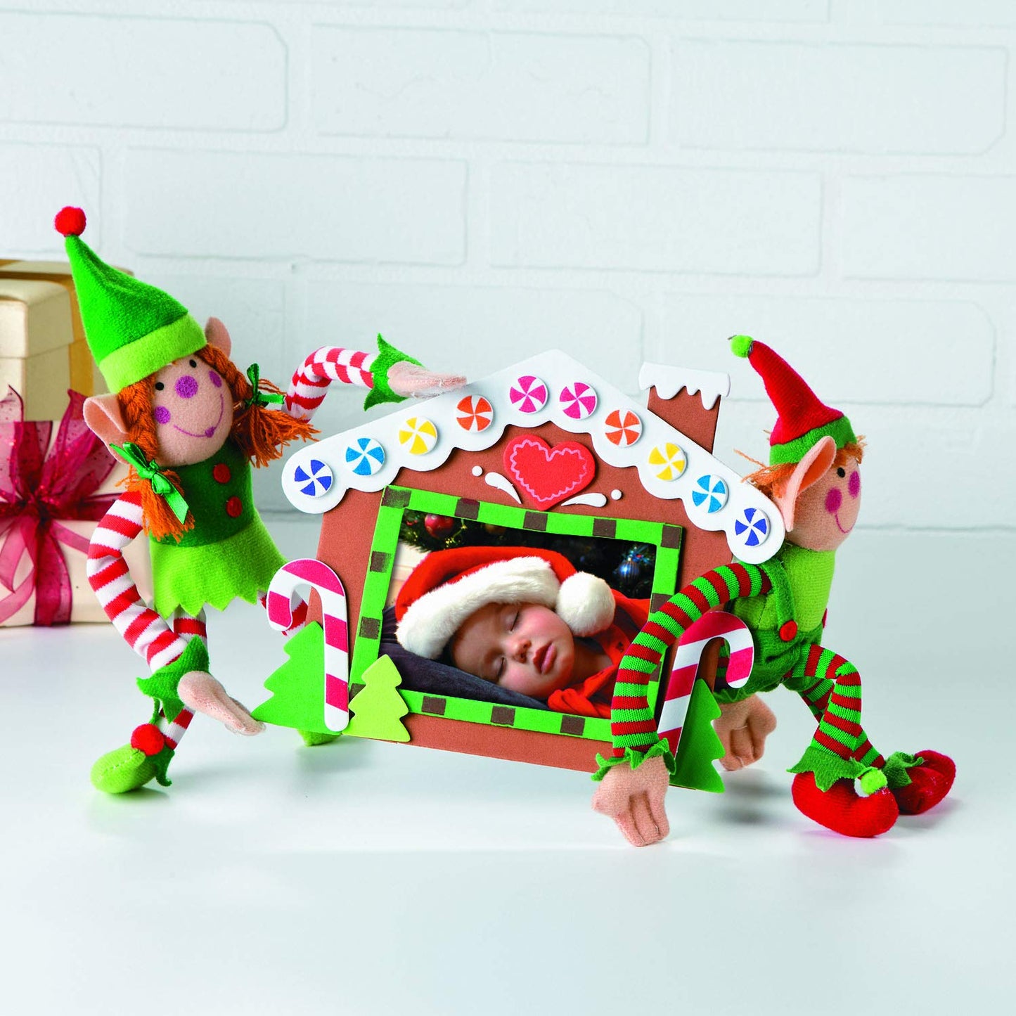 Gingerbread House Picture Magnet Craft Kit - Crafts for Kids and Fun Home Activities