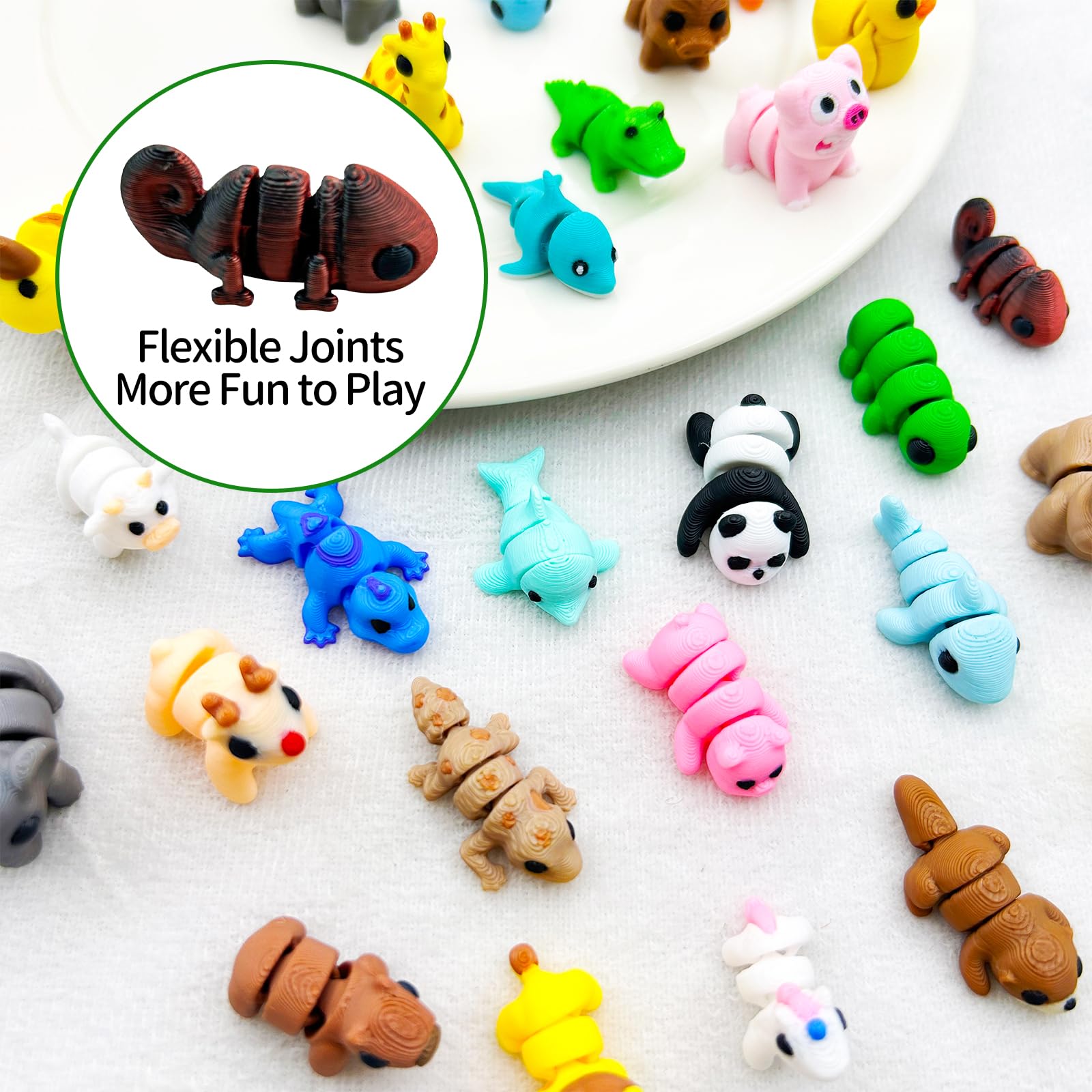 QCHENKOMI 35pcs Mini 3D Printed Animal Figurines Set, Flexible Articulated Fidget Toys for Kids & Adults, Cute 3D Print Animals Bulk for Party Favors
