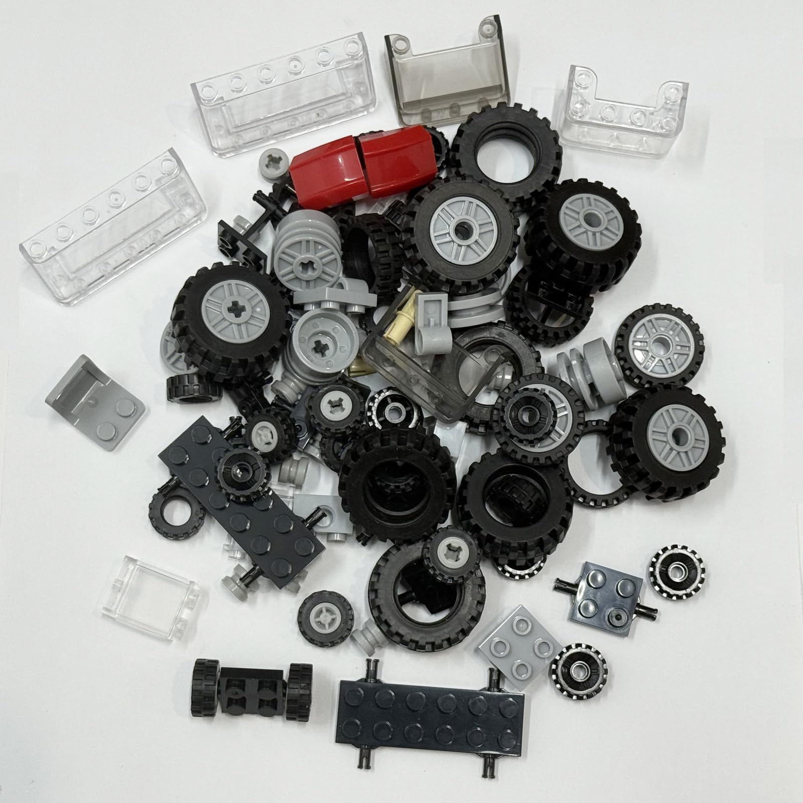 LANMANUO 160PCS Wheels and Axles Sets Car Parts Building Kit with Tires, Windshield, Chassis & Steering Wheel Compatible with Major Brands