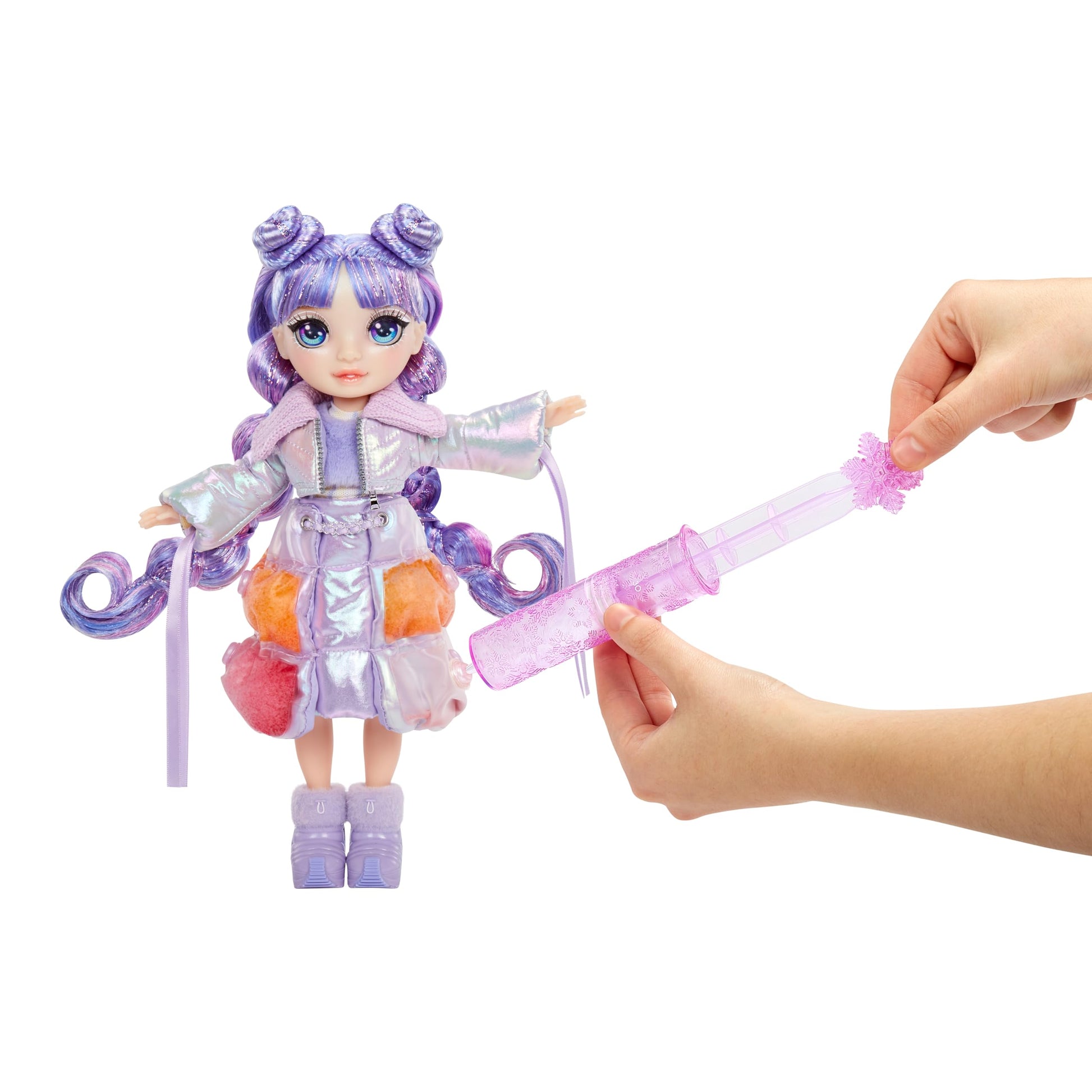 RAINBOW HIGH Winter Wonderland - Purple (Purple) - 28 cm Dummy Doll with Magic Snow, Comes with a Snowman, Suitable for Ages 4-12 and Collectors