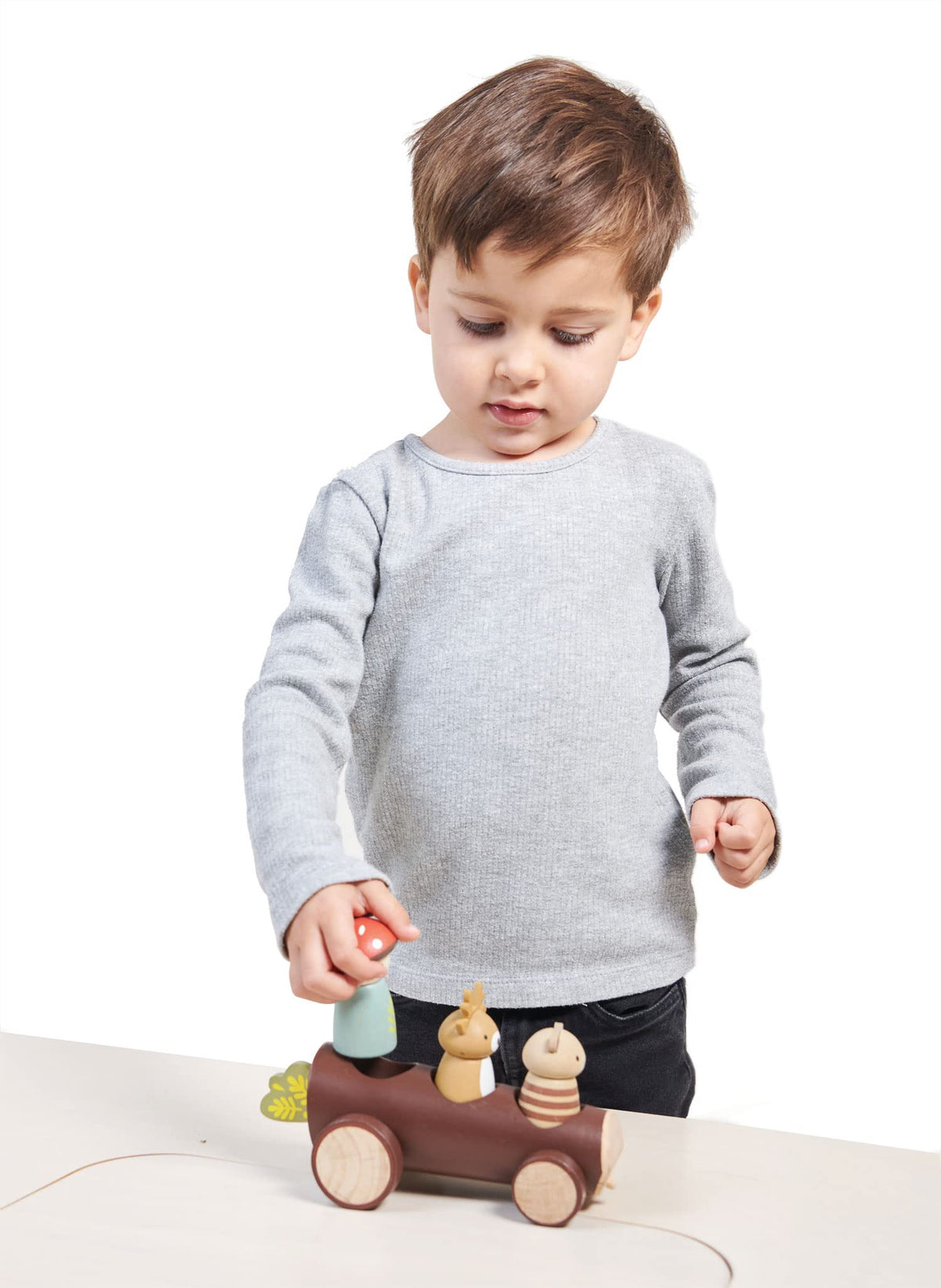 Tender Leaf Toys - Timber Taxi - Wooden Log Shaped Push Vehicle with 3 Removeable Characters - Open-Ended Play Toy, Explore Role-Play and Imagination