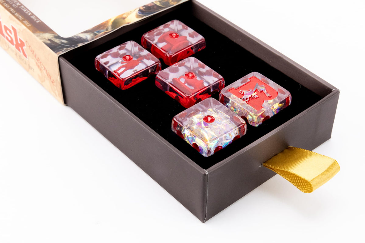 FanRoll Risk 22mm Oversized Dice Set: Offense and Defense Dice