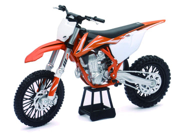NewRay KTM 450 SXF Dirt Bike, Realistic and Functional, Kids Toy or Collectible Motorcycle 1/10 Scale (57943)