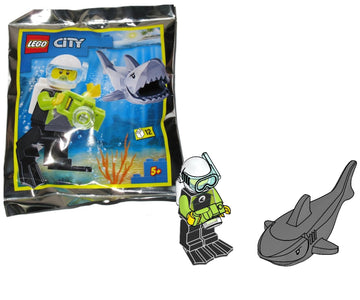 LEGO City Minifigure - Male Diver in Wetsuit (with Camera, Fish, and Sea Plant) 60221