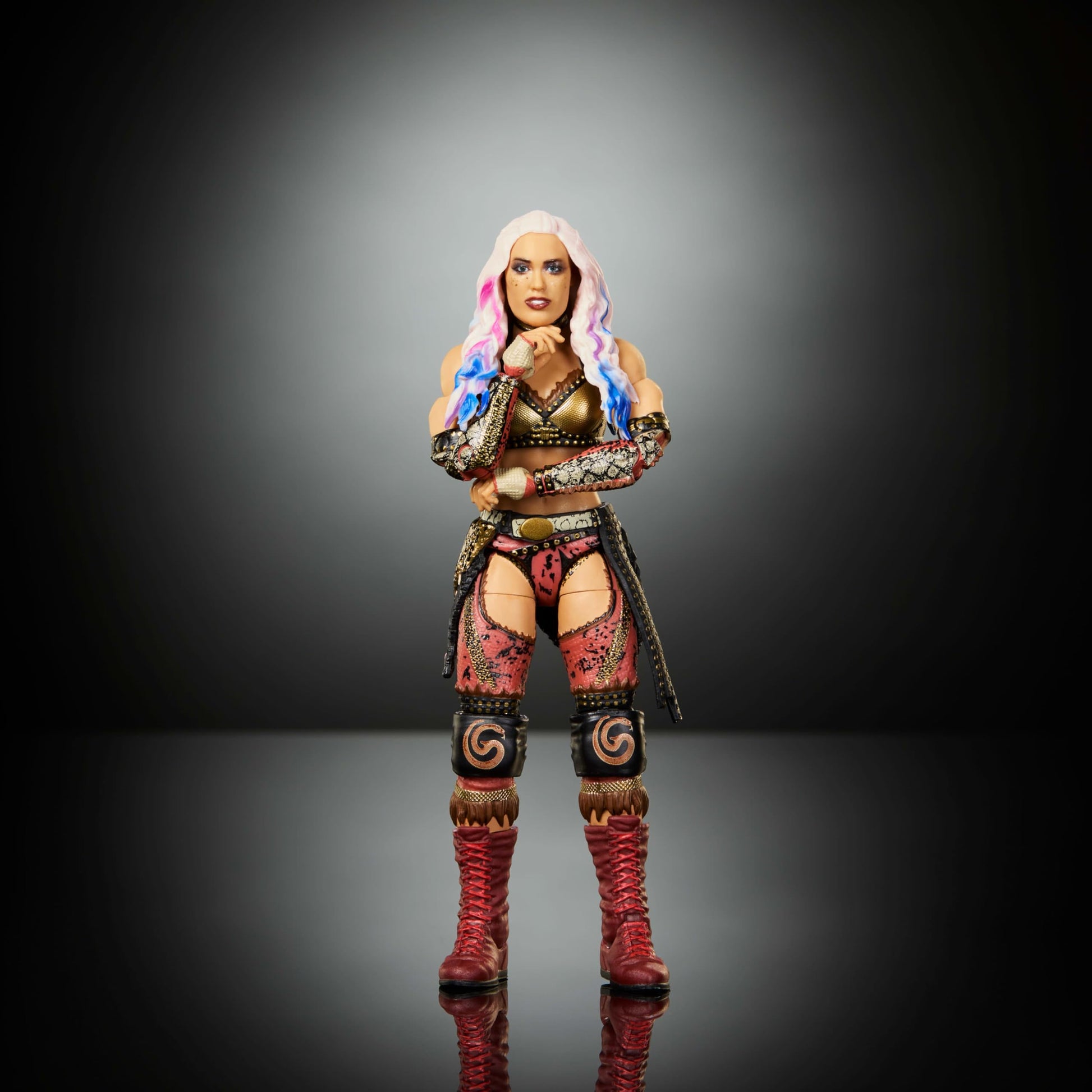 Mattel WWE Elite Action Figure & Accessories, Series #125 Set, 6-inch Collectible Giulia with 25 Articulation Points & Swappable Hands