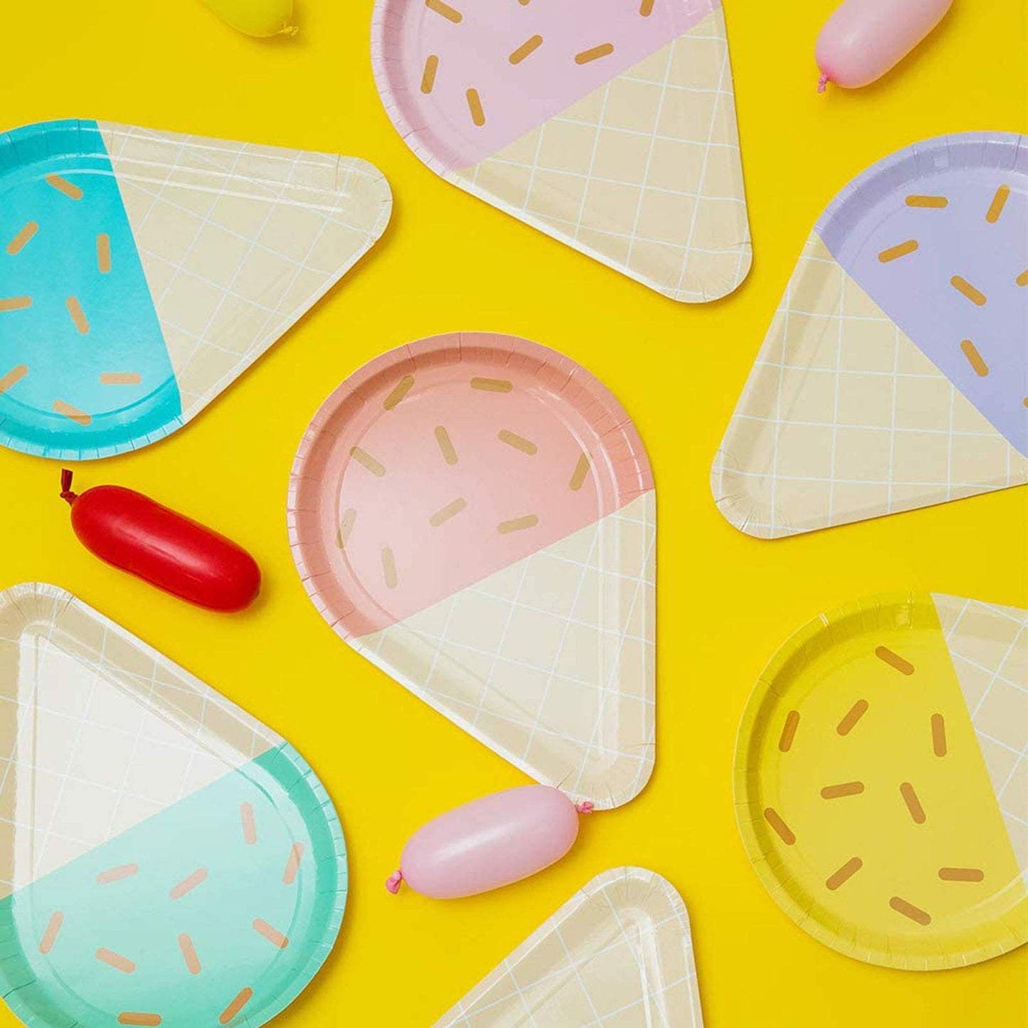 Shelling Home 48 Pcs Ice Cream Party Plates, 10'' Disposable Paper Plates, Cute Sundae Party Supplies for Kids Boys Girls Toddlers, Birthday Baby