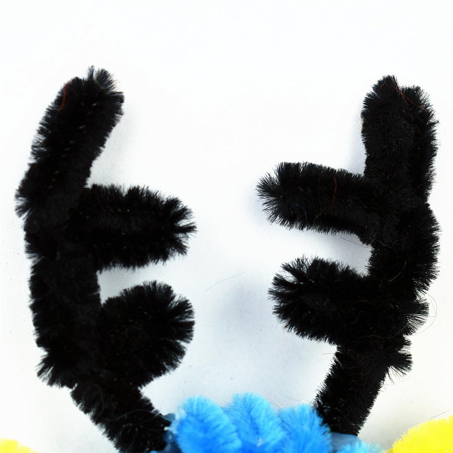 300 Pieces Black Pipe Cleaners Craft Bulk Art Chenille Stems for DIY Project Decorations