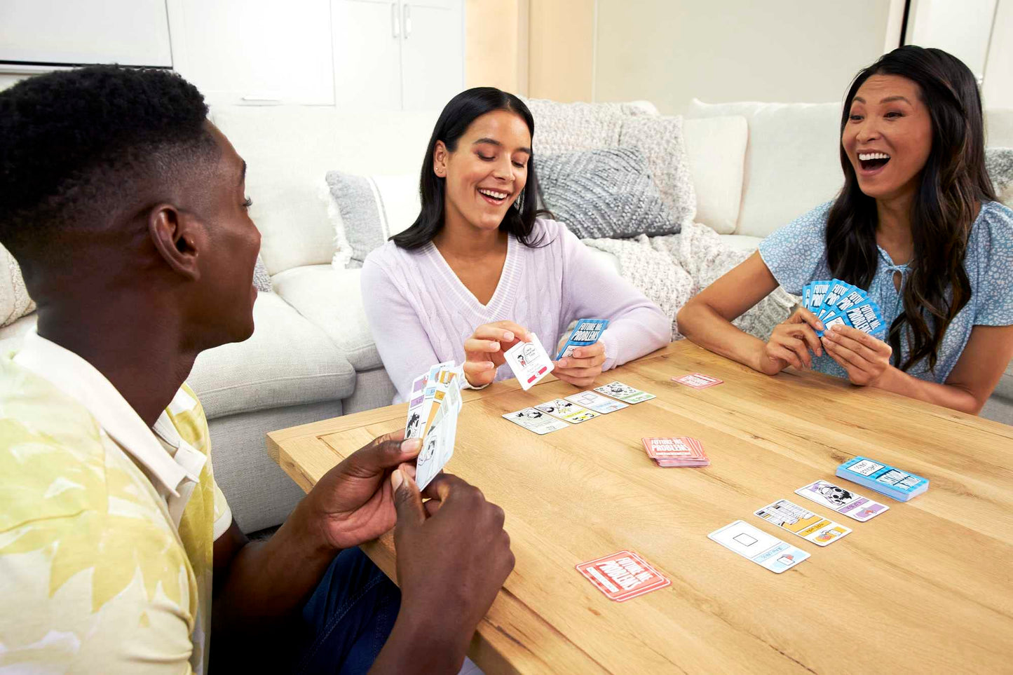 Mattel Games Sarah's Scribbles Game, Future Me Problems Card Game Includes 2 Decks of Cards, for 2-4 Players, Family and Game Nights