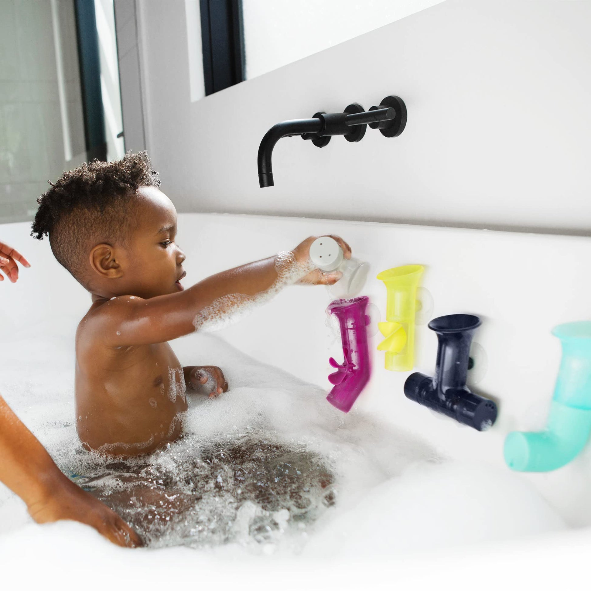 Boon Pipes Toddler Bath Toys - Bathtub Building Toys with Suction Cups - Toddler Sensory Toys and Bathtub Essentials - Multicolored - 5 Count - Kids