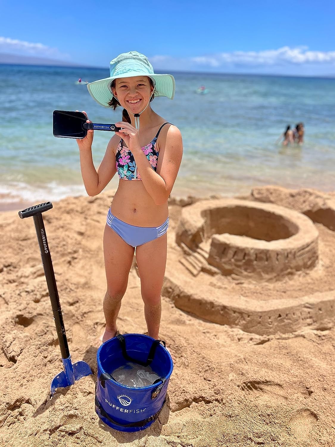 PUFFERFISH Better Bucket - Foldable Water Bucket for Sand Castles - Made from Recycled Plastic - Build Sand Castles with Ease