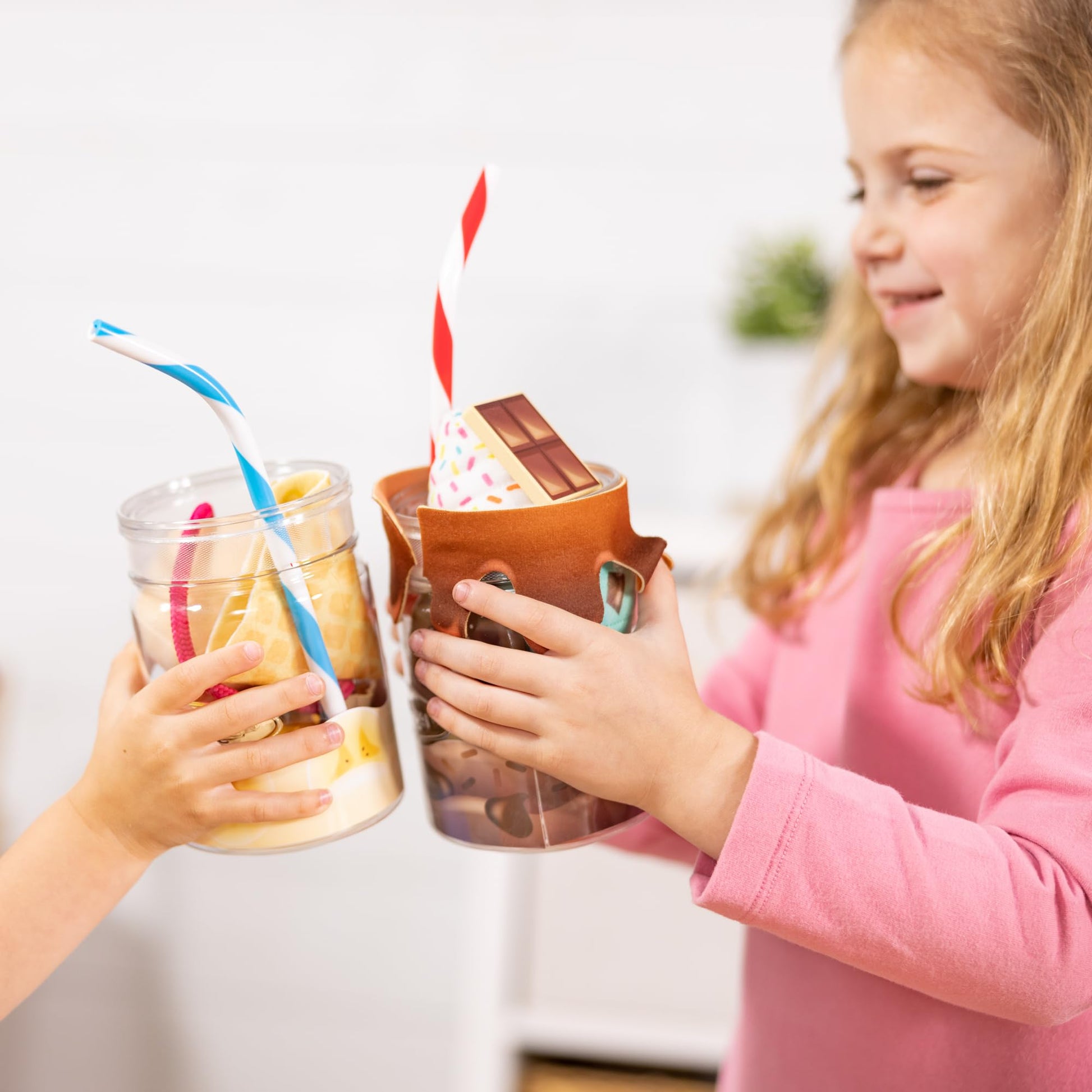 Melissa & Doug Make a Shake - Make a Smoothie in a Jar with the Reusable Pretend Food Set for Boys and Girls Ages 3+