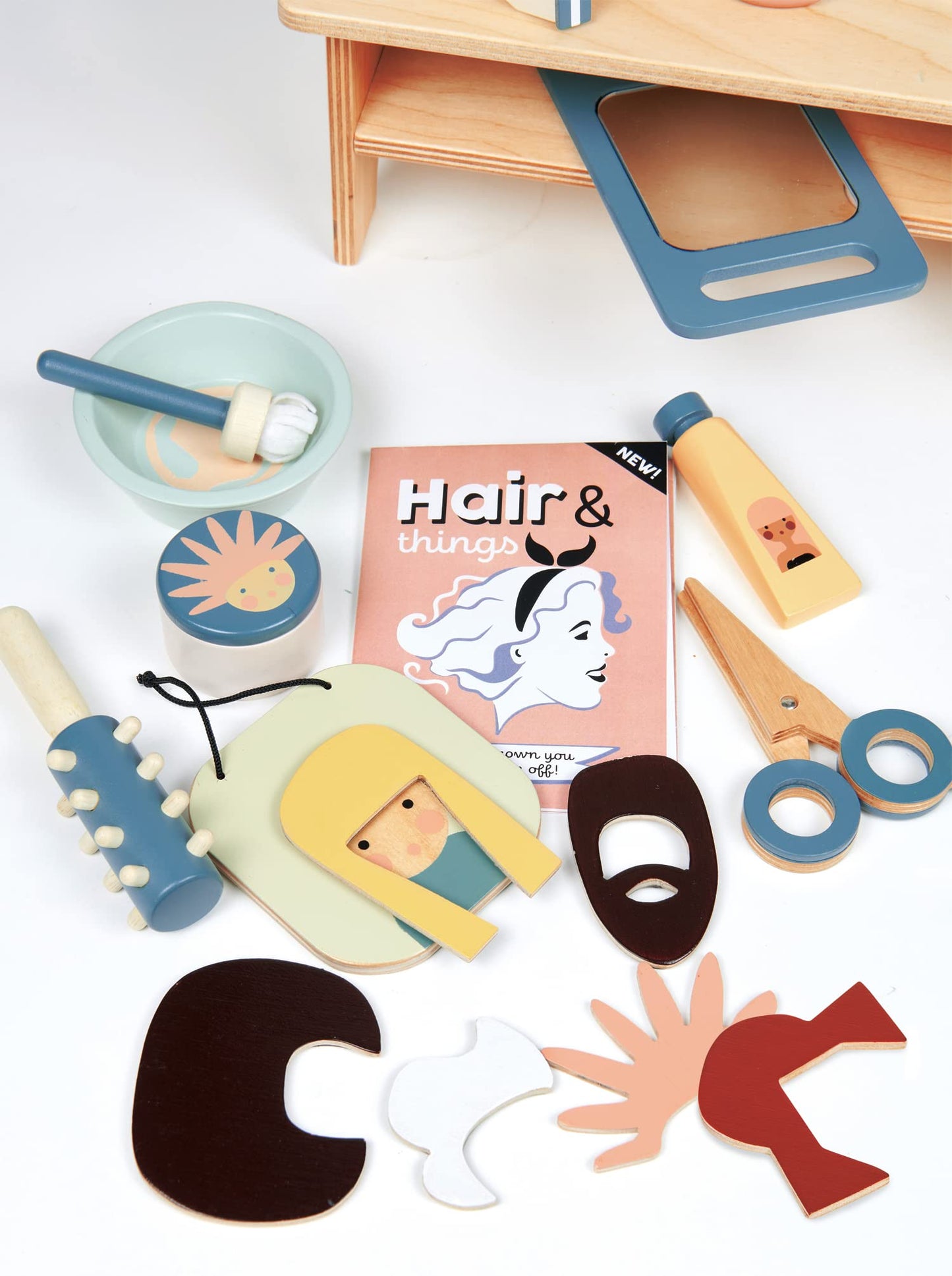 Tender Leaf Toys - Hair Salon - 21 Piece Pretend Play Wooden Hair Cutting Kit, Hairdresser Kit, Hair Styling Set with Tilting Mirror - Encourages
