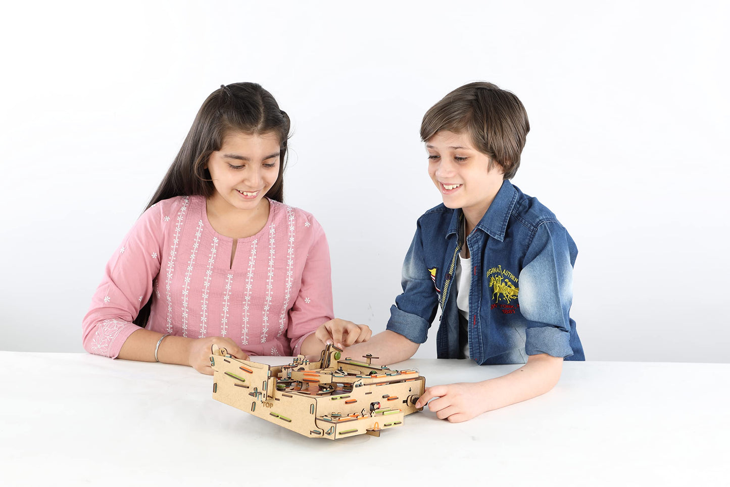 Smartivity Pinball Machine Wooden Model Engineering STEM Learning Toy for Kids Ages 8 and Up
