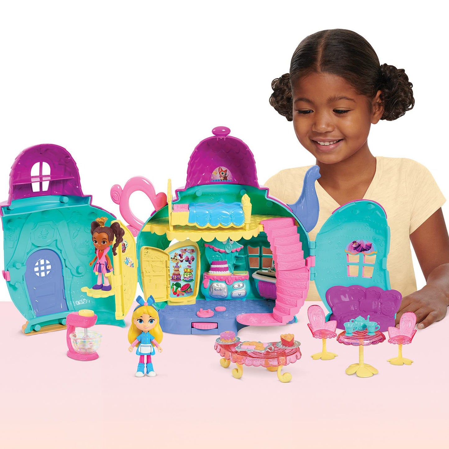 Just Play Disney Junior Alice’s Wonderland Bakery Playset and Toy Figures, 15 Pieces, Officially Licensed Kids Toys for Ages 3 Up, Amazon Exclusive