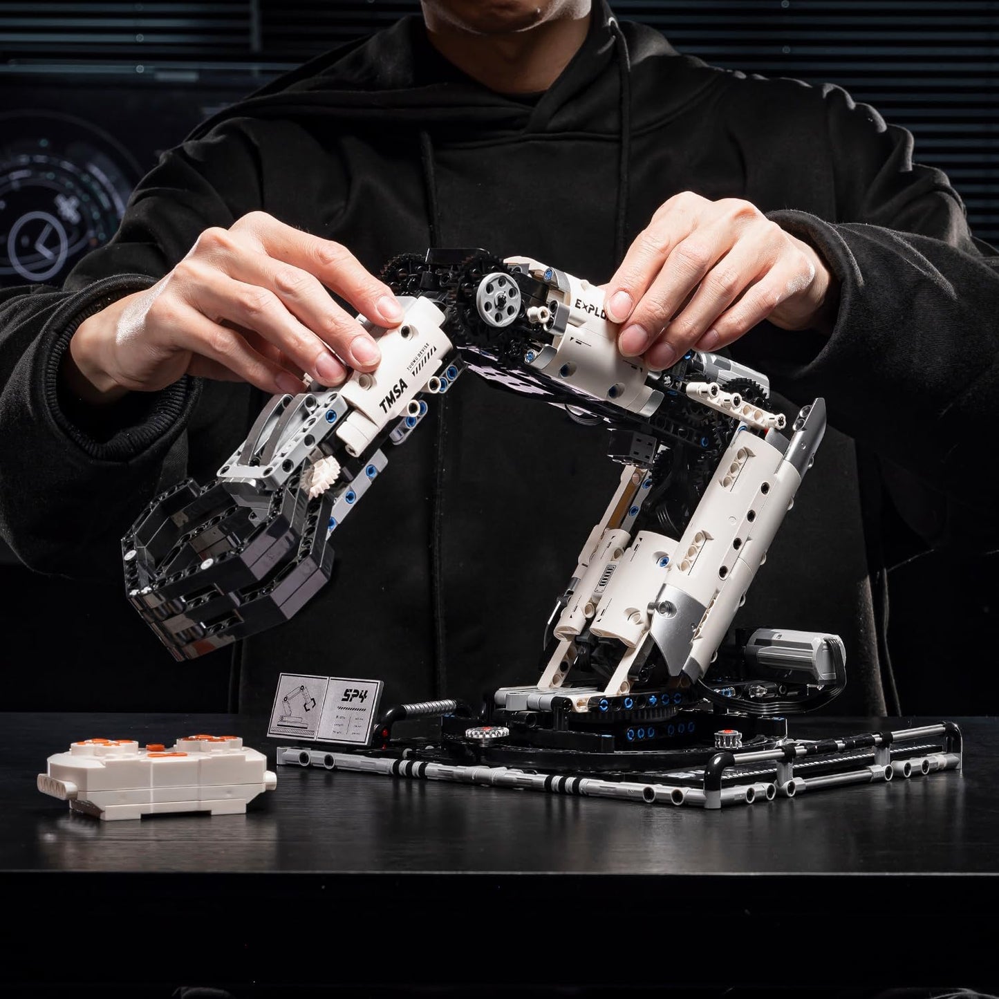 UNCLE BRICK Mechanical Technical RC Grab Arm Toys Building Blocks Sets