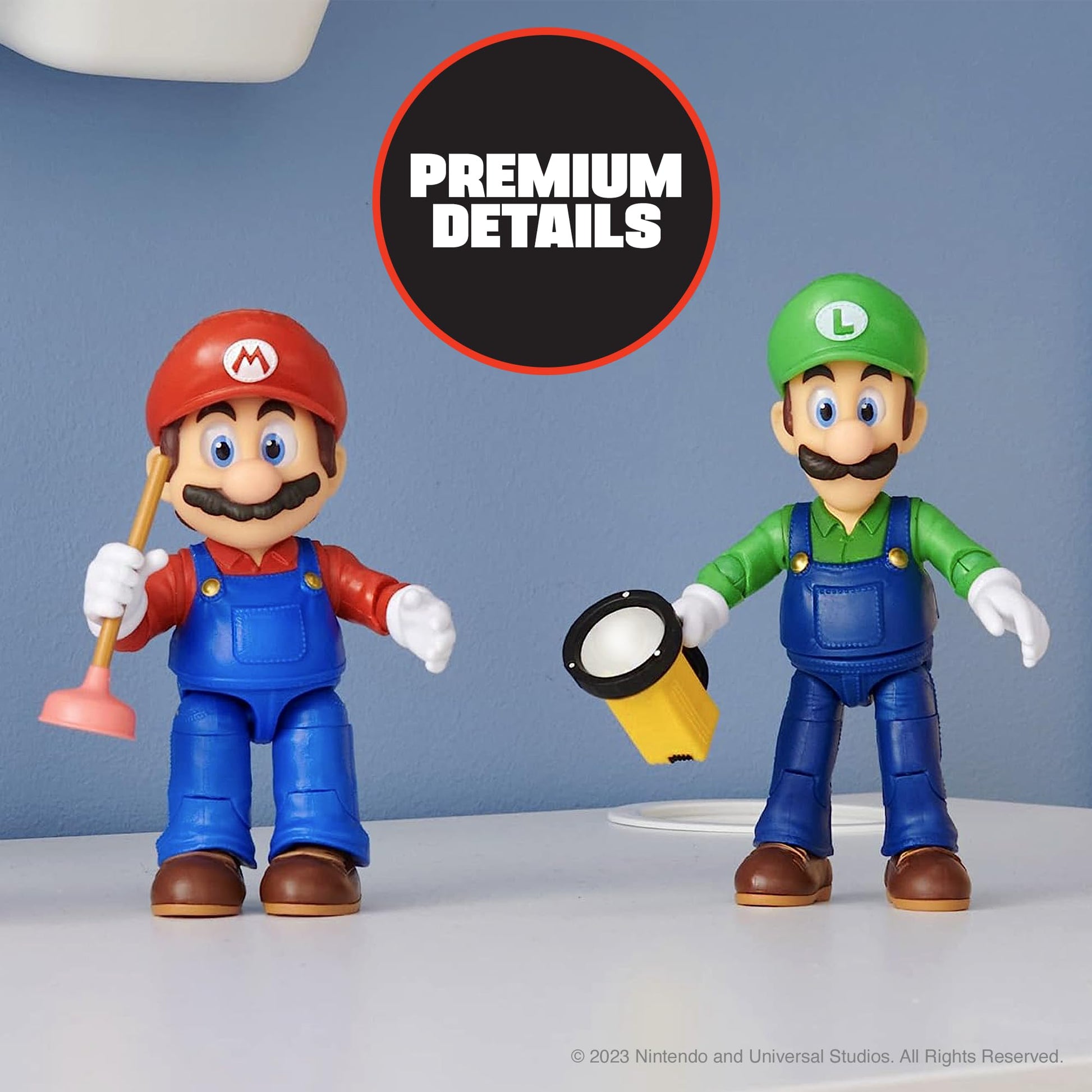THE SUPER MARIO BROS. MOVIE - 5 Inch Action Figures Series 1 - Luigi Figure with Flashlight Accessory