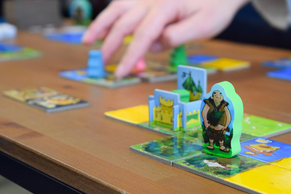 Strategy Board Game Extension for Kids, Teens and Family, Tabletop Game Nights, Ages 8 & Up, 2 to 5 Players, Kingdomino Age of Giants Expansion by
