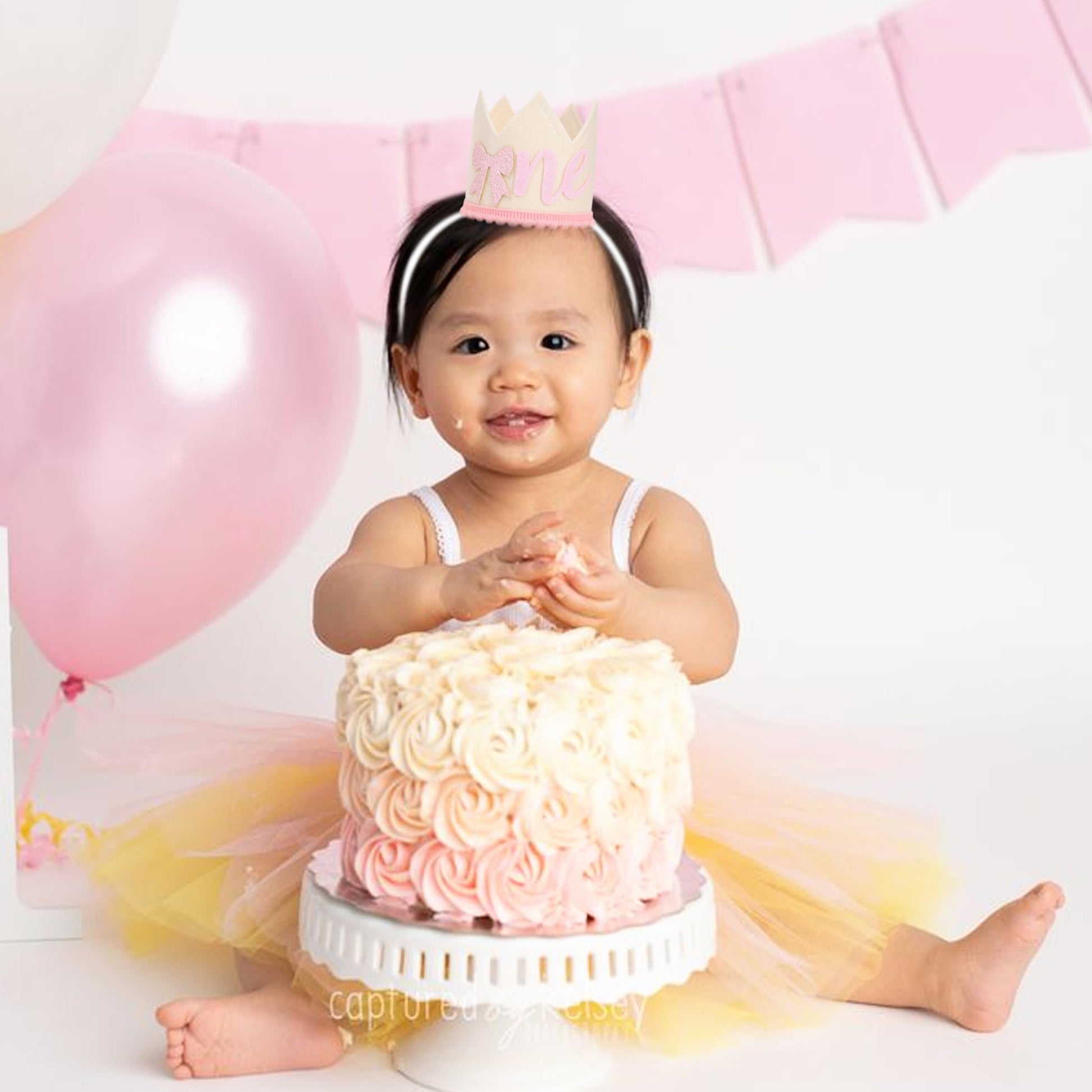 PATRDIO Bow One Birthday Crown -Pink Bow One Birthday Decorations, Sweet 1st party Hat, Little Princess Crown For Cake Smash,girls just wanna be one