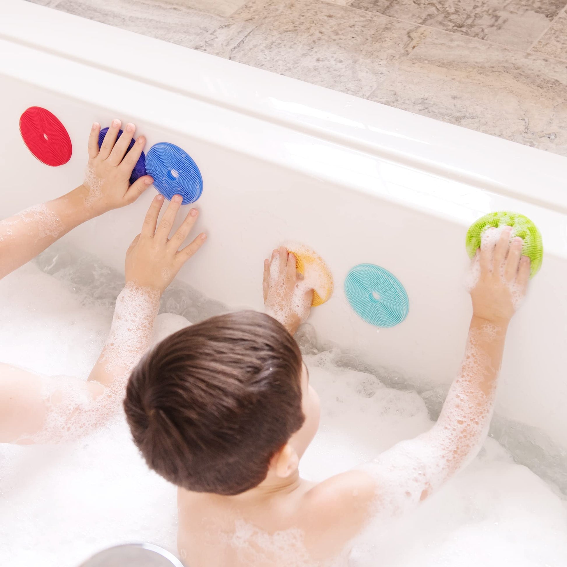 Innobaby Bathin' Smart Rainbow Spots Silicone Bath Scrub for Kids and Toddlers, 7-Pack Value.