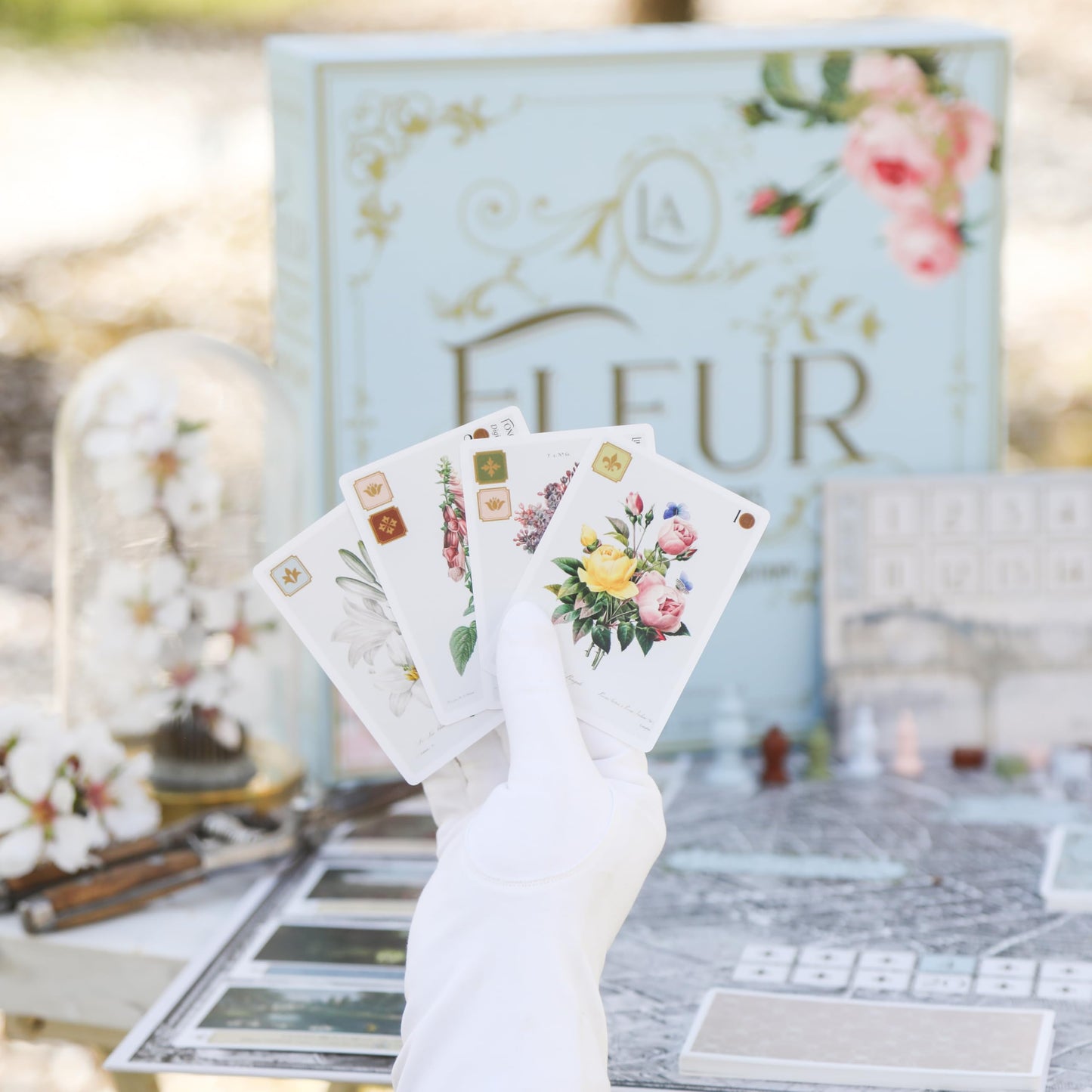 La Fleur Board Game | Family Board Game | Rococo Garden Building for Plant Lovers | Beautiful Historic Artwork | Ages 8+ | for 1-4 Players | Easy