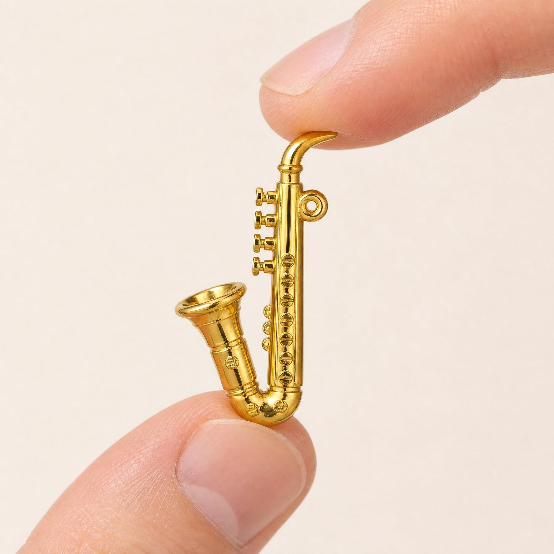 Toyvian Miniature Saxophone Model, 1:12 Scale Brass Gold Mini Musical Instrument for Dollhouse Decor Tiny Saxophone Prop for 6-Inch Action Figures