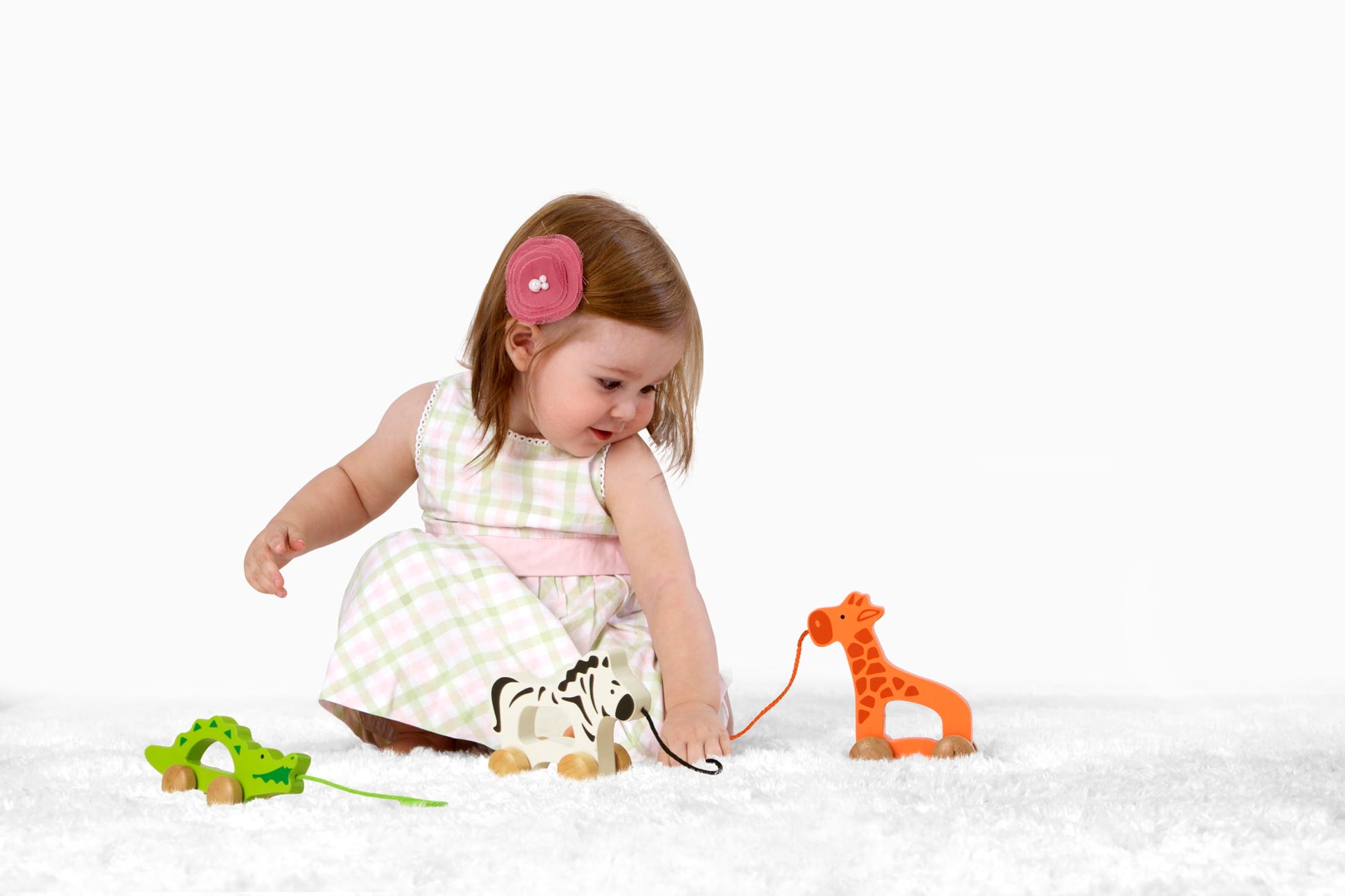 Hape Giraffe Wooden Push and Pull Toddler Toy, L: 5.3, W: 2.4, H: 5.9 inch, Orange
