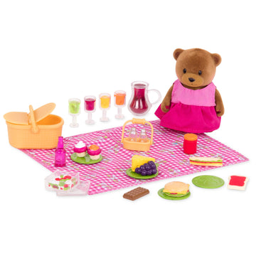 Li'l Woodzeez - 20 Pieces Picnic Playset with Baby Bear, Toy Picnic Basket & Blanket, Play Food & Accessories, Doll Playset for Imaginative Play, Gift