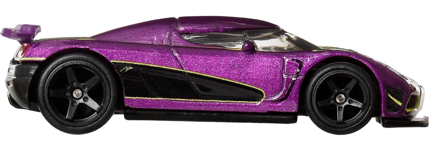 Hot Wheels Premium Car Culture Collectible Toy Car, 1:64 Scale Die-Cast Koenigsegg Agera R, Timeless Icons Vehicle with Real Riders Tires