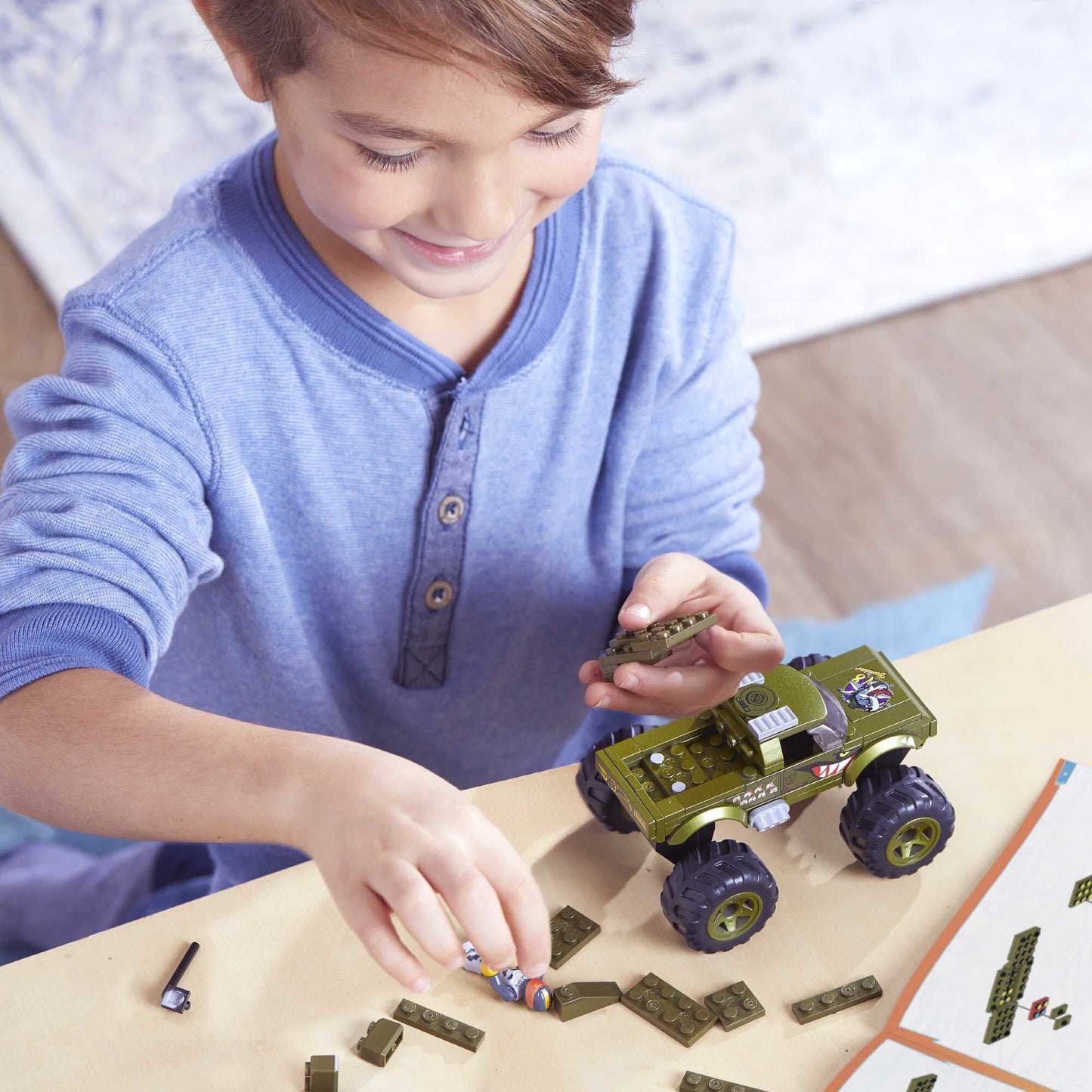 Mega Hot Wheels V8 Bomber Monster Truck Building Set with 86 Pieces