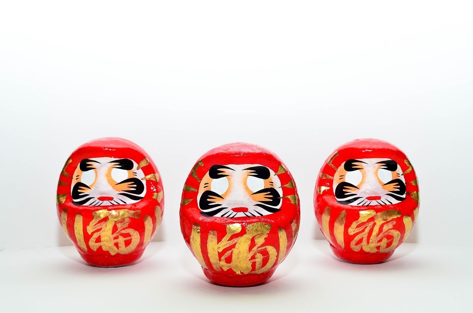 Kotobuki 6072869 Daruma Doll Paper-Mache - 3.75"