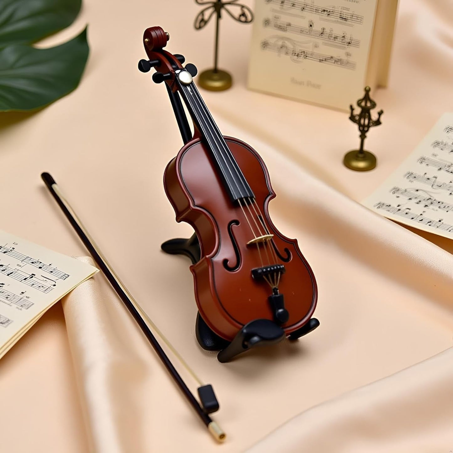 Miniature Violin, Tiny Violin Mini Musical Instrument, Miniature Model Dollhouse, Furniture Crafts Ornament for Dollhouse Fairy Garden Decoration