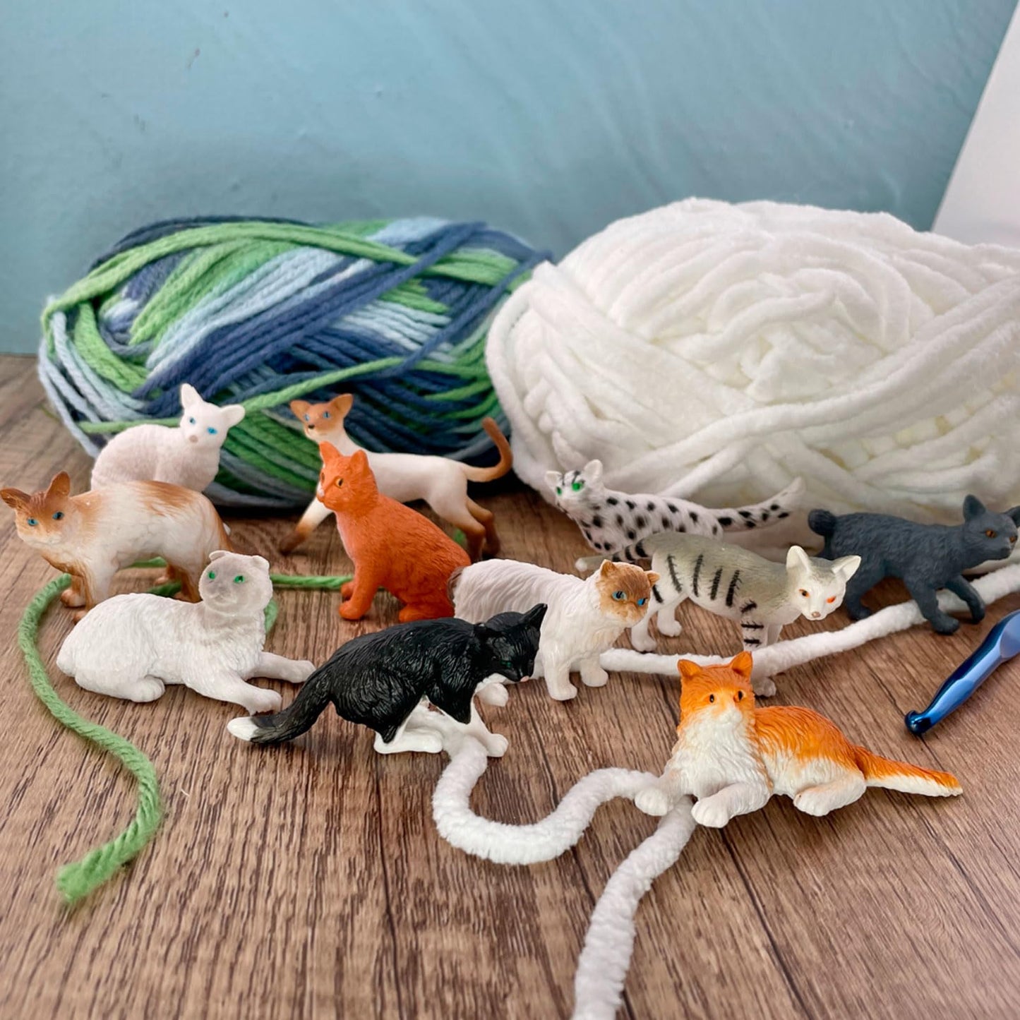 Safari Ltd. Domestic Cats TOOB - 11 Mini Figurines Including Balinese, Gray Tabby, Angora, Birman, Siamese, and More - Toy Set for Boys, Girls & Kids