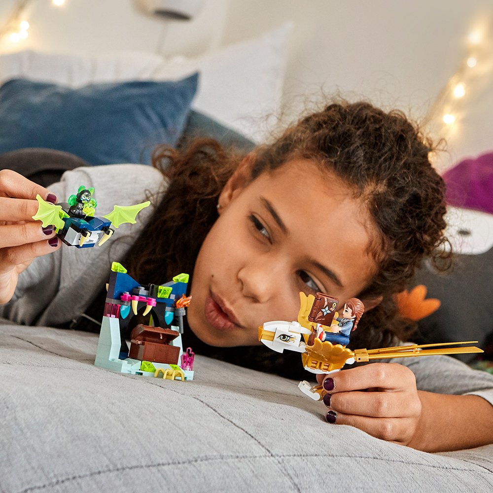 LEGO 6212137 Elves Emily Jones and The Eagle Getaway 41190 Building Kit