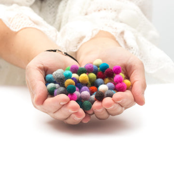 Glaciart One Felt Balls, Felt Wool Balls (120 Pieces) 1 Centimeter - 0.4 Inch, Handmade Felted 40 Color (Red, Pink, Blue, Gray, Black, White, Pastel
