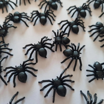 Miniature Black Spiders, Tiny Halloween Spiders, Mini for Halloween Miniatures Embellishments, Fake Bakes, Fairy Gardens, Dollhouse, Party Decors