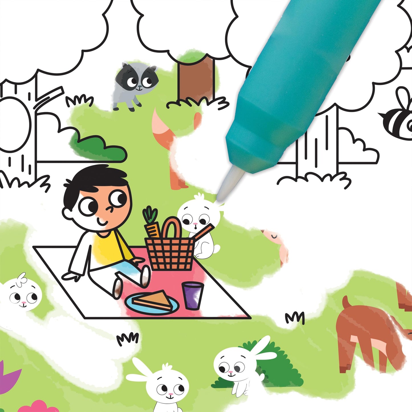 Peaceable Kingdom Water Art Animals Book, Reusable Color Reveal Painting Pad Including Refillable Brush Pen, Mess Free Creativity Activity, Preschool