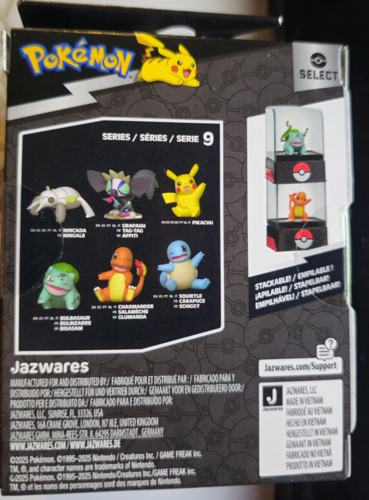 Jazwares Pokemon Select Charmander 2" Vinyl Figure with Case