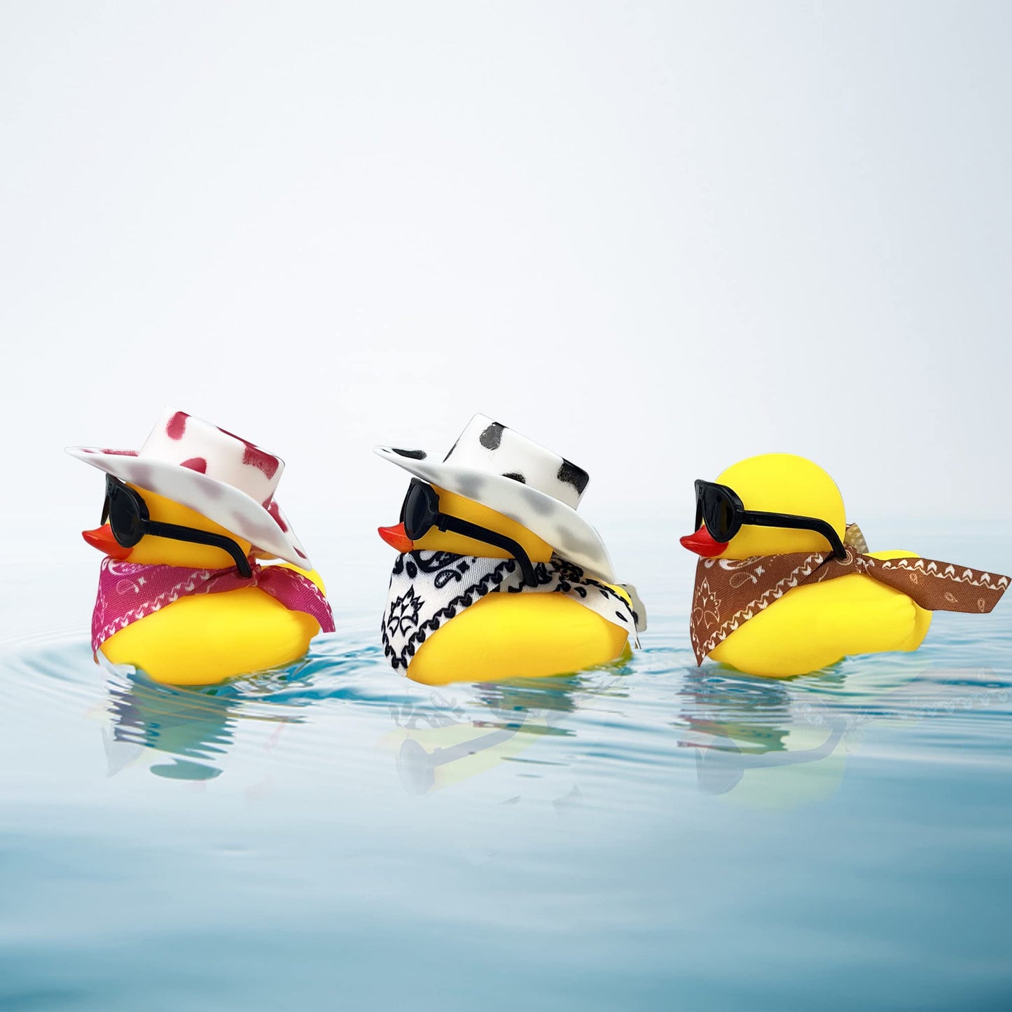24 Sets Disco Cowboy Rubber Ducks with Scarf Hat and Sunglasses Mini Bath Duck Toys for Birthday Swimming Party Gift Favor Decorations