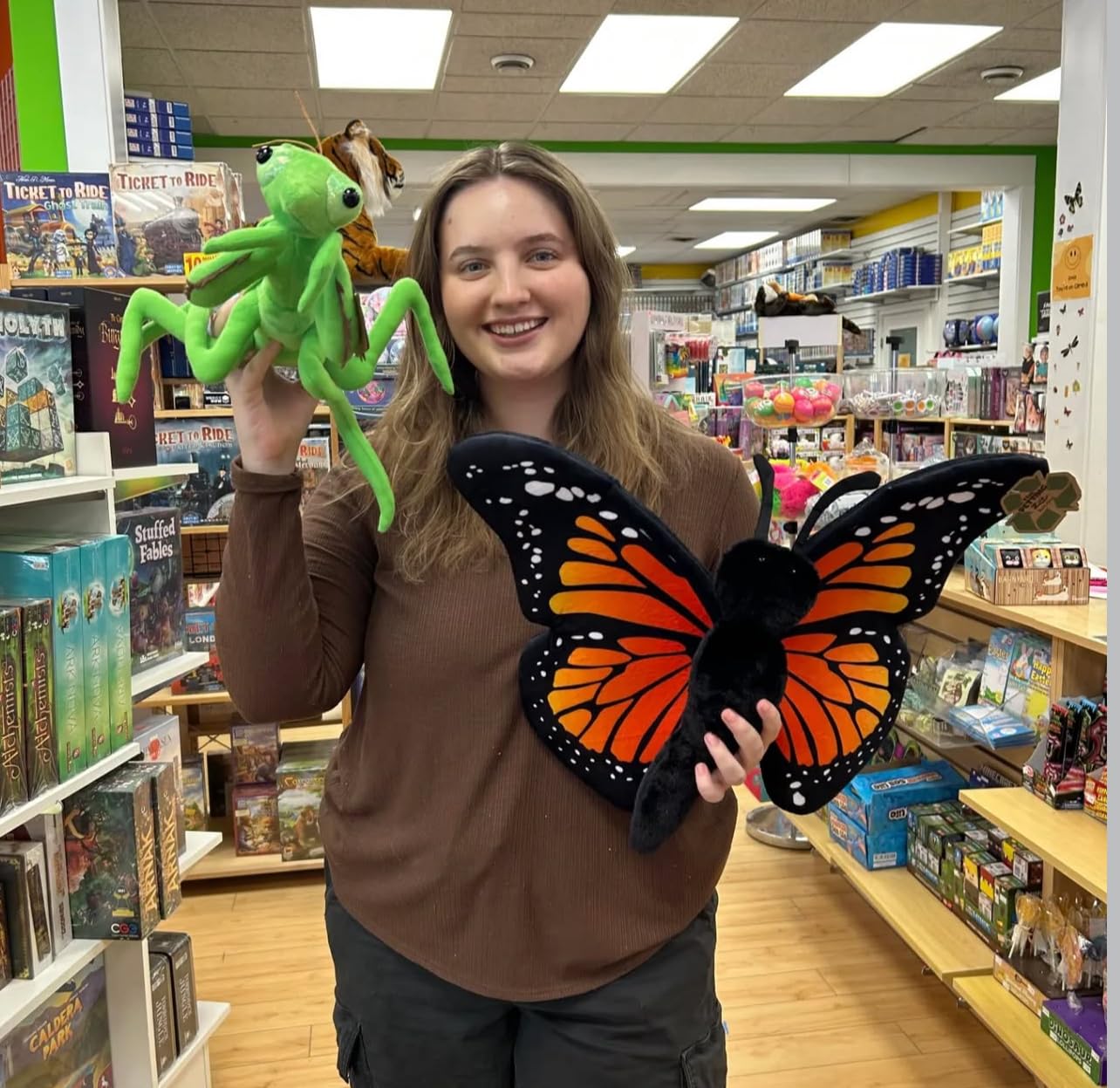 The Petting Zoo Praying Mantis Stuffed Animal Plushie, Gifts for Kids, Wild Onez Insect Animals, Green Praying Mantis Plush Toy, 12 inches