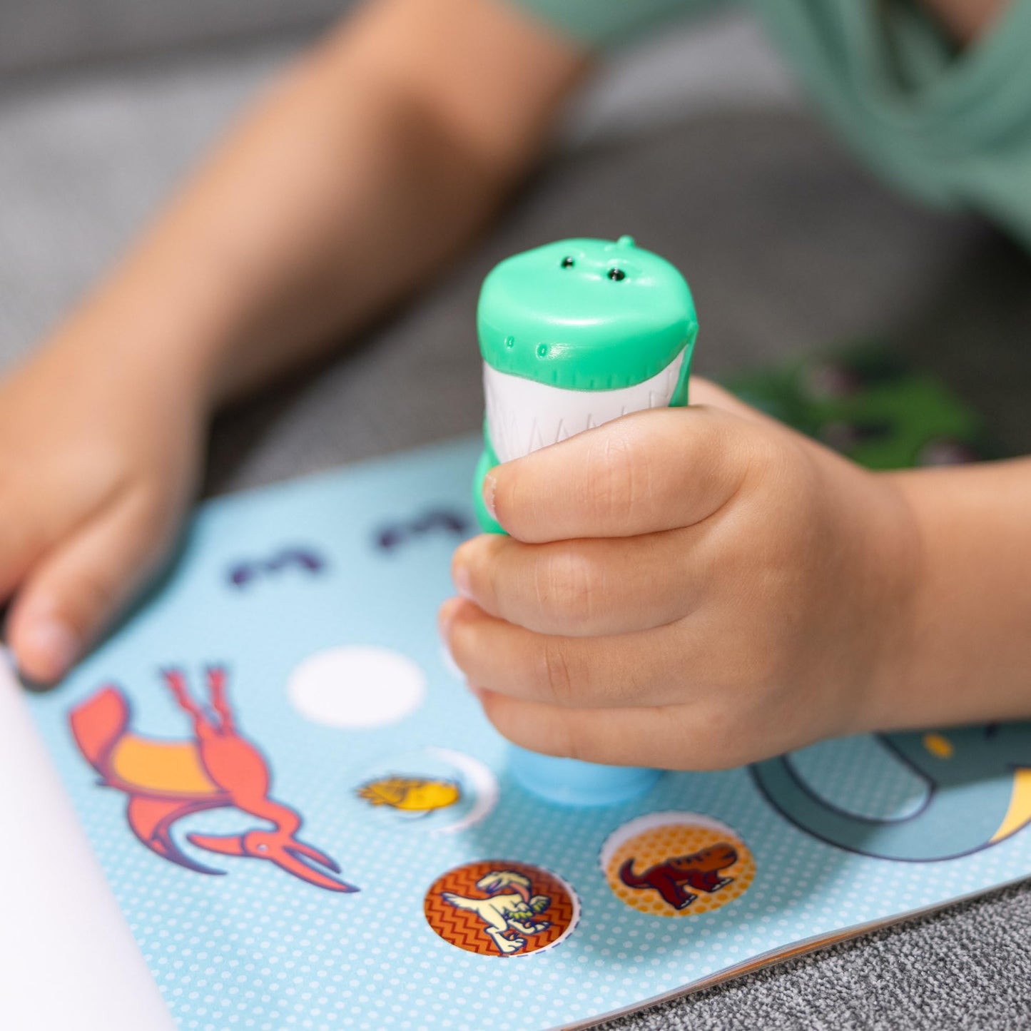 Melissa & Doug Sticker Wow!™ Dinosaur Bundle: 24-Page Activity Book, Refillable Sticker Stamper, Mini Pad, 500 Stickers, Arts and Crafts for Kids Ages
