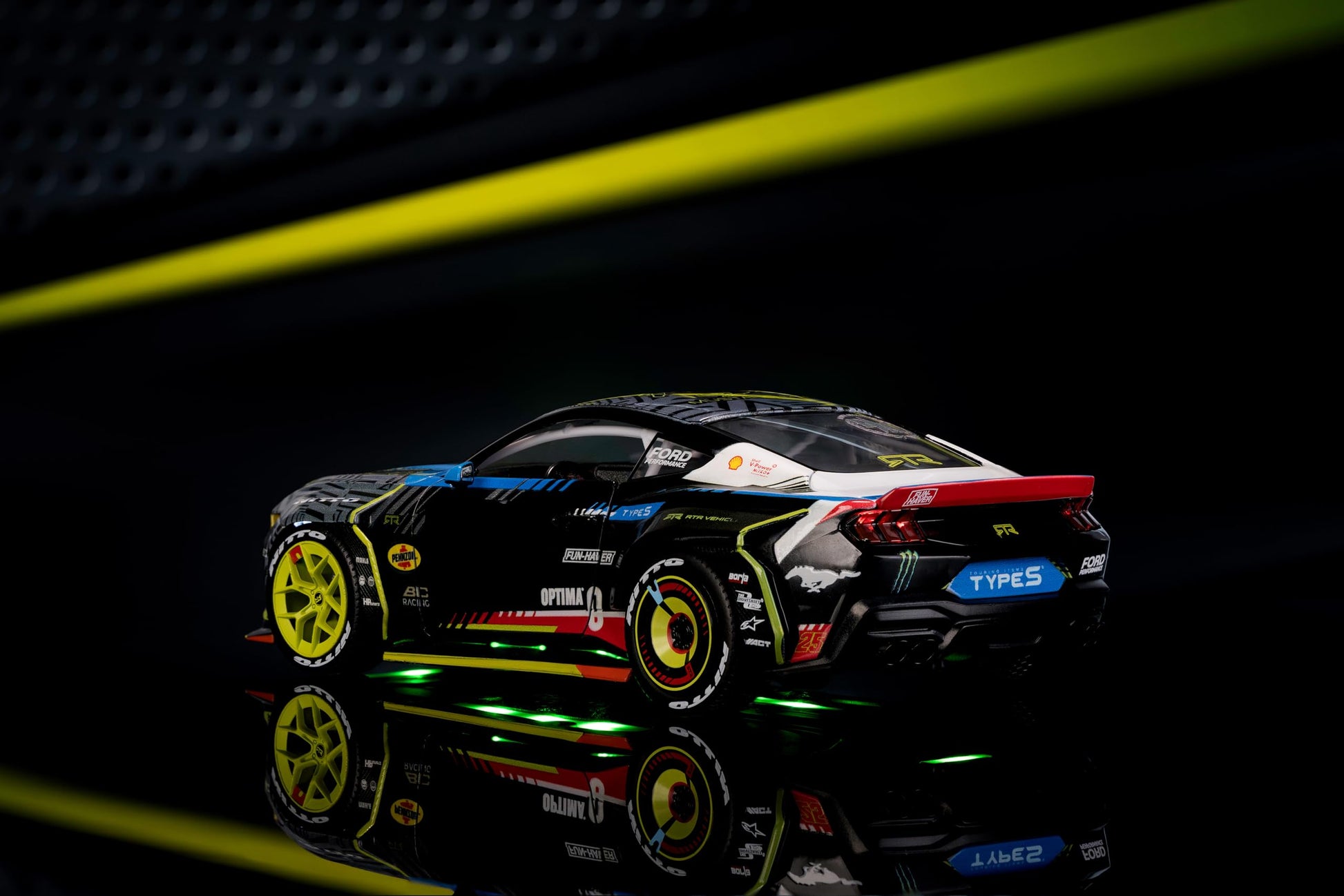 Jada Toys AutoZone 2025 Ford Mustang RTR 25 Vaughn Gittin Jr. Die-Cast Car 1:24 Scale - Pro Drift Styling, Collector Edition