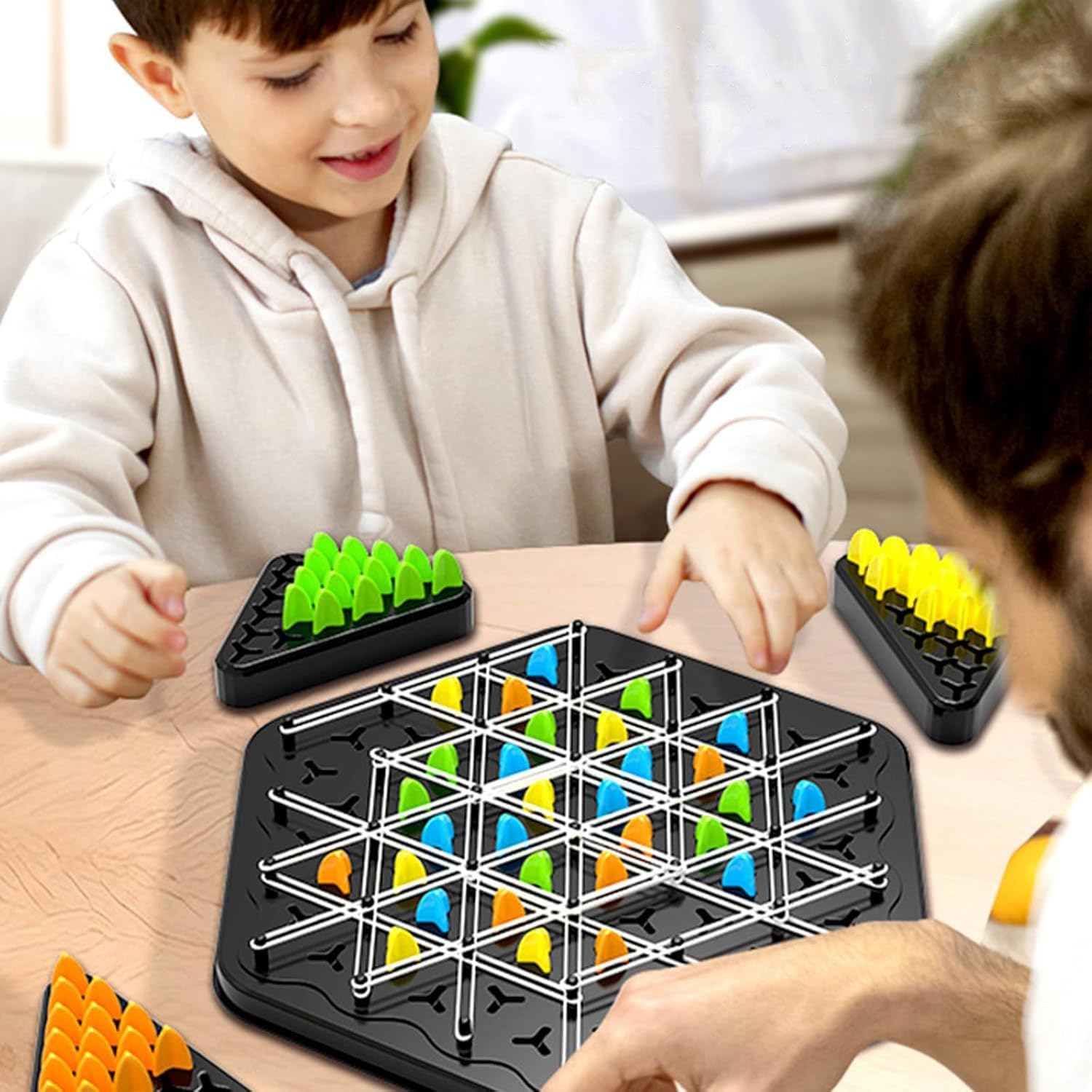 Chess Game, 2 to 4 Players Chain Chess Desktop Puzzle Interactive Game for Kids, Rubber Band Board Game for Family Funand Strategy Play