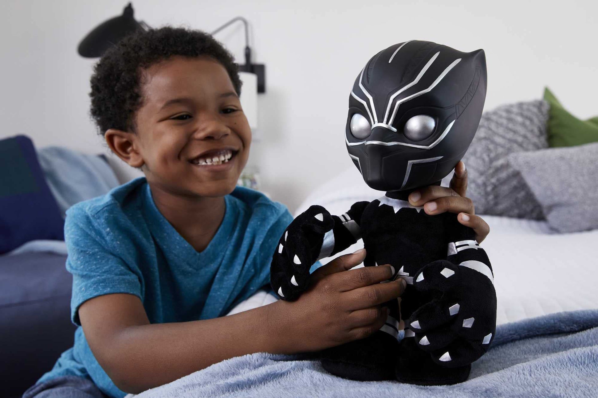 Mattel Marvel Black Panther Plush 11-inch Figure, Heart of Wakanda T'Challa with Soft Body Plus Lights and Sounds