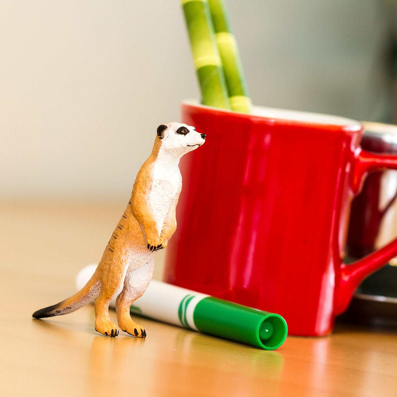 Safari Ltd. Meerkat Figurine - Hand-Painted, Lifelike 3.25" Model Figure - Fun Educational Toy for Boys, Girls & Kids Ages 3+