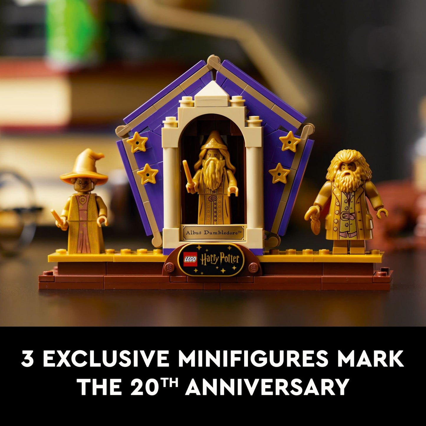 LEGO Harry Potter Hogwarts Icons - Collectors' Edition 76391 20th Anniversary Collectable Hedwig Owl Model, with 3 Exclusive Golden Minifigures:
